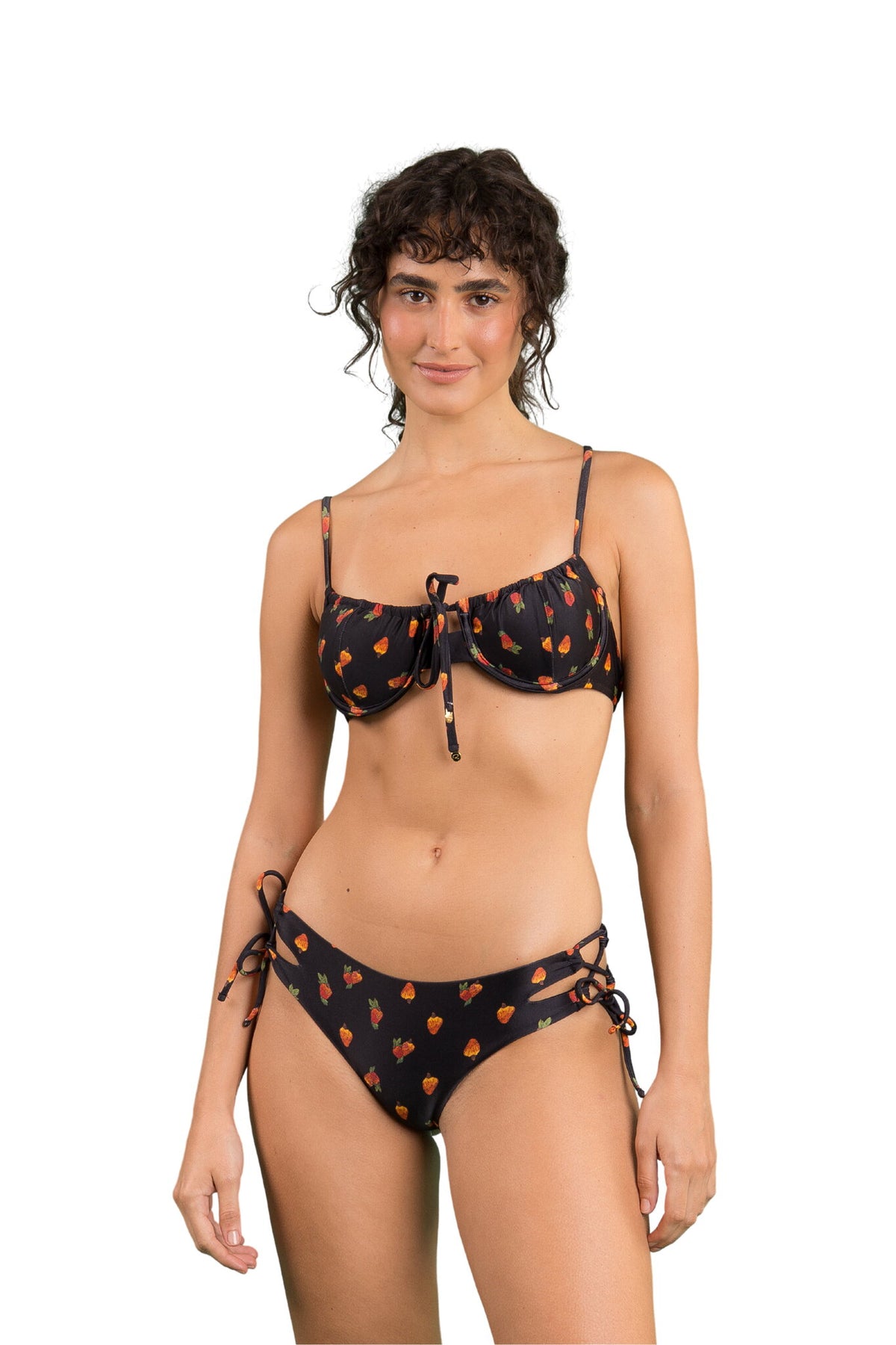 Model Front: Rio De Sol Bikini Bottoms Bottom Cashew Madrid