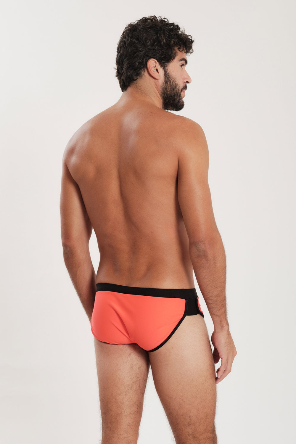 Model Back: Blueman Swim Trunks Sunga Miami Liso Coral