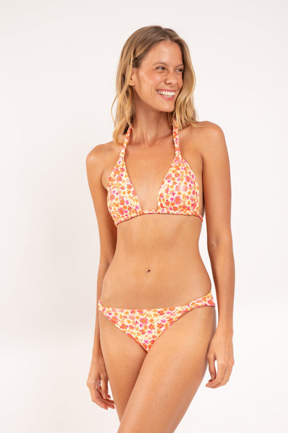Model Front: Rio De Sol Bikini Tops Top Ditsy-Butter Mel