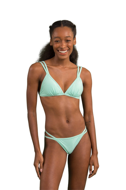 Model Front: Rio De Sol Bikini Bottoms Bottom Malibu-Menta Rio-Duo