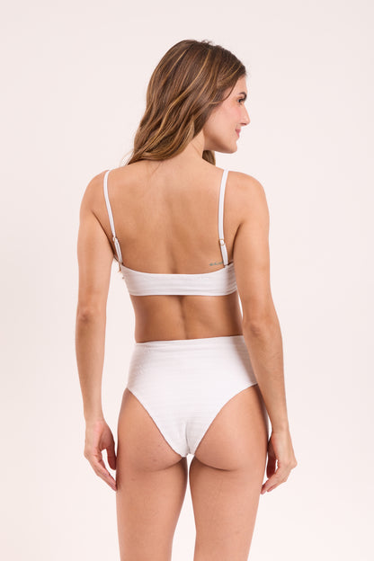 Model Back: Rio De Sol Bikini Bottoms Bottom Memphis-White Hotpants