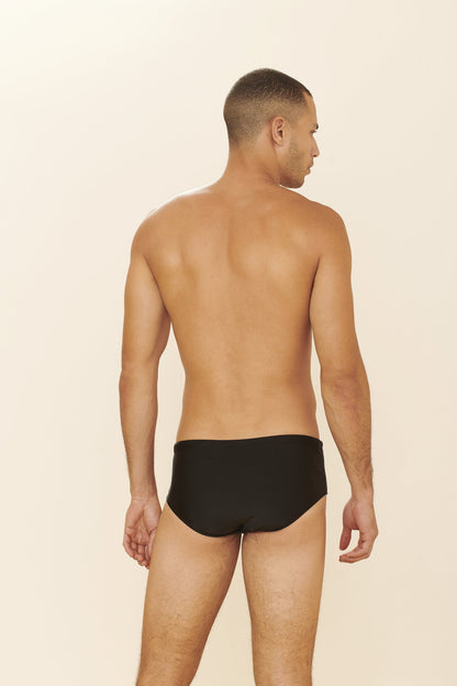 Model Back: Blueman Swim Trunks Sunga Army Cairo Preto