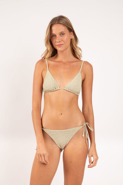 Model Front: Rio De Sol Bikini Bottoms Bottom Brisa-Pistache Lacinho