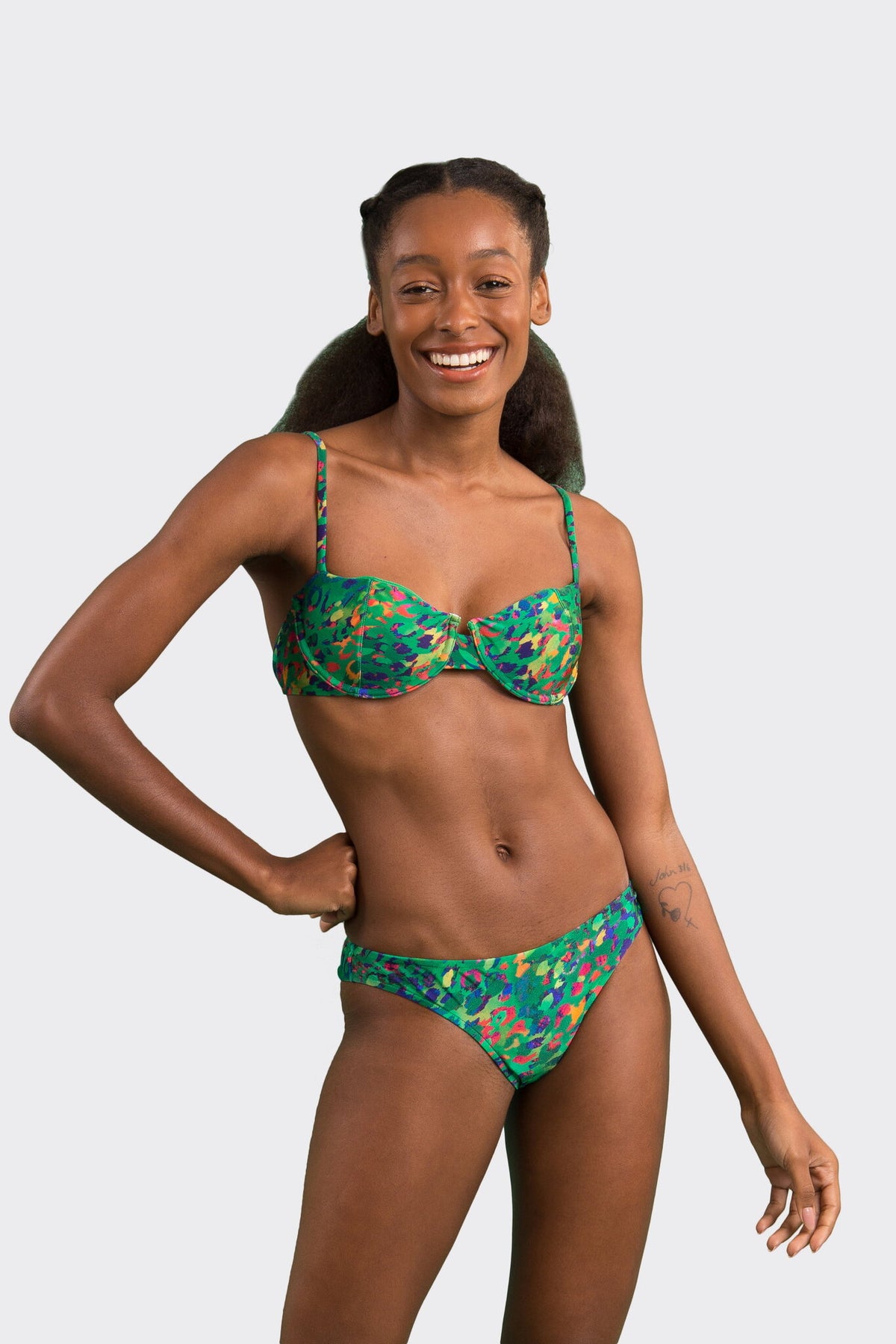 Model Front: Rio De Sol Bikini Bottoms Bottom Wilds Nice