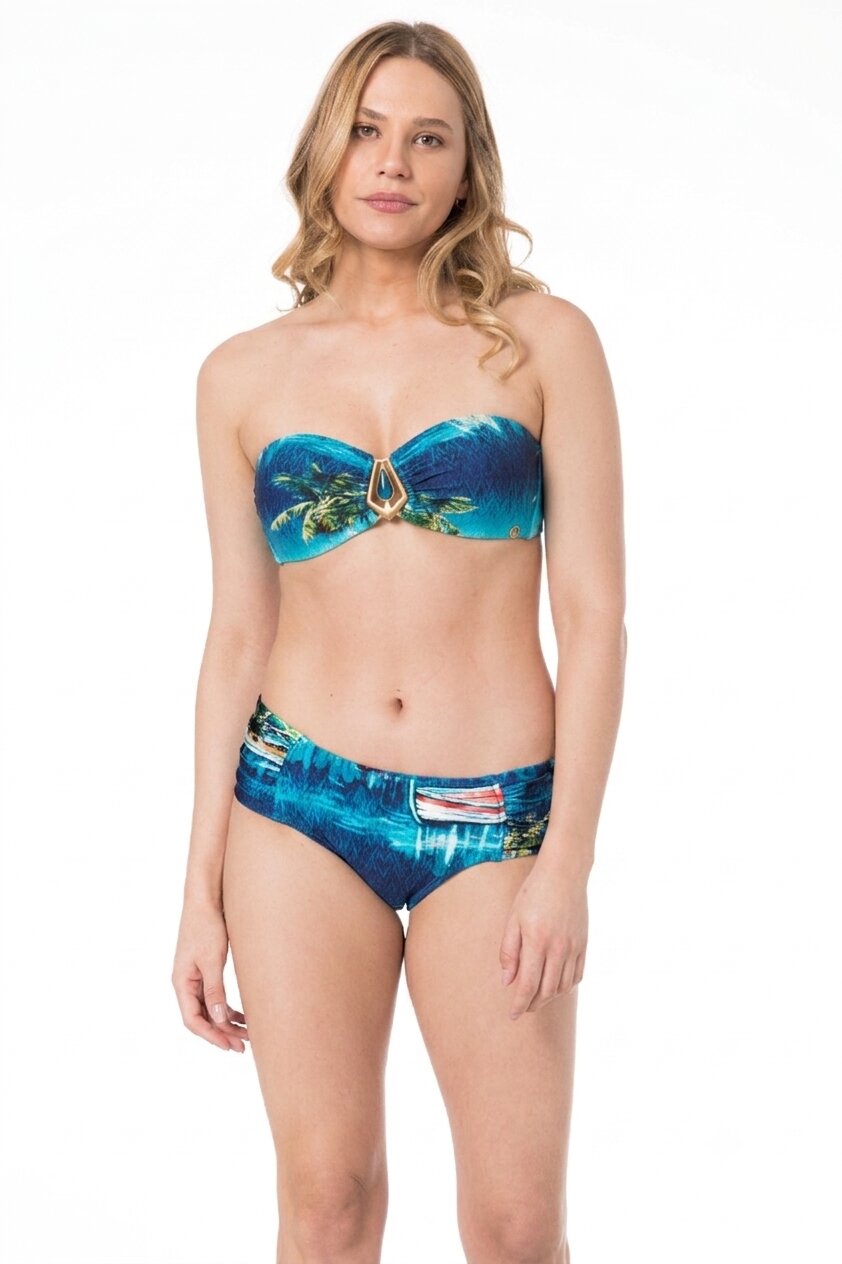 Model Front: Lua Morena Bikini Bottoms Bottom Bandeau Drapeada Media Calmaria