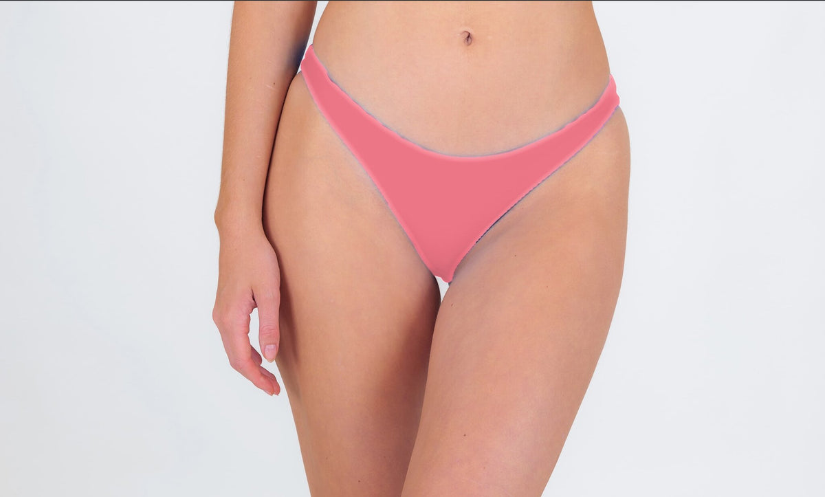 Model Front: Rio De Sol Bikini Bottoms Bottom Confetti Essential-Comfy