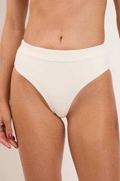 Gallery: Rio De Sol Bikini Bottoms Bottom Sand-Chantilly Kora