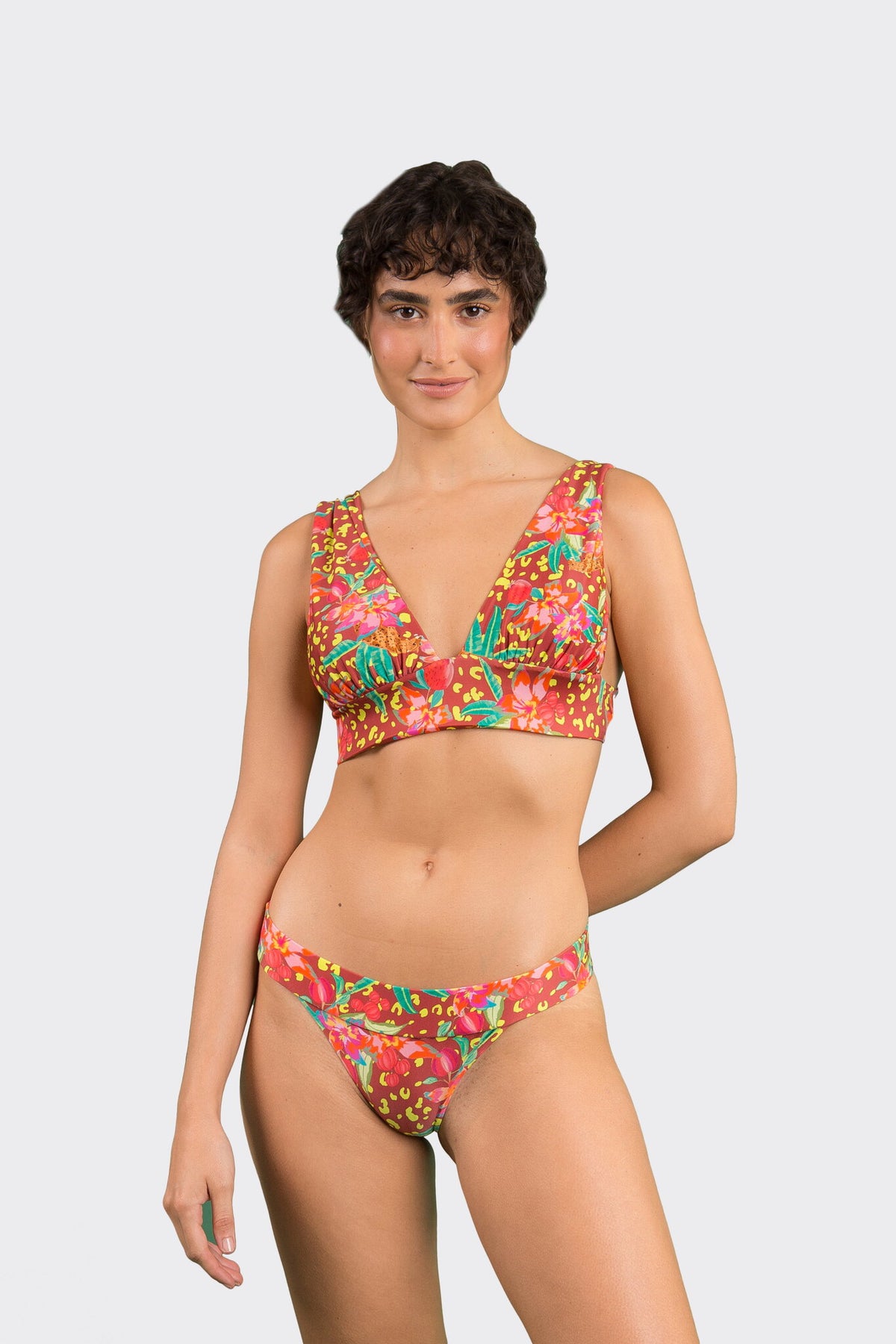 Model Front: Rio De Sol Bikini Bottoms Bottom Tropics Essential-Cos