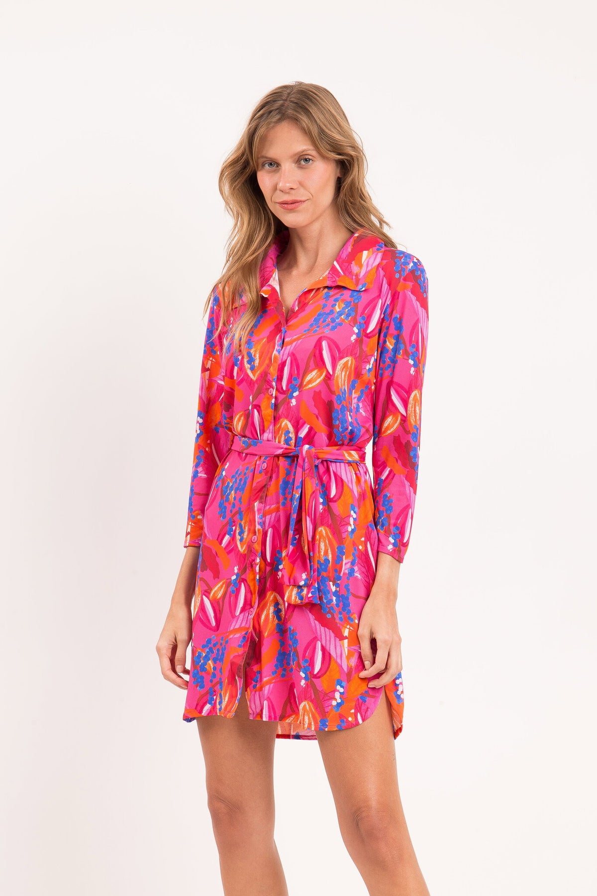 Image 04: Rio De Sol Shirtdress Flavors Chemise