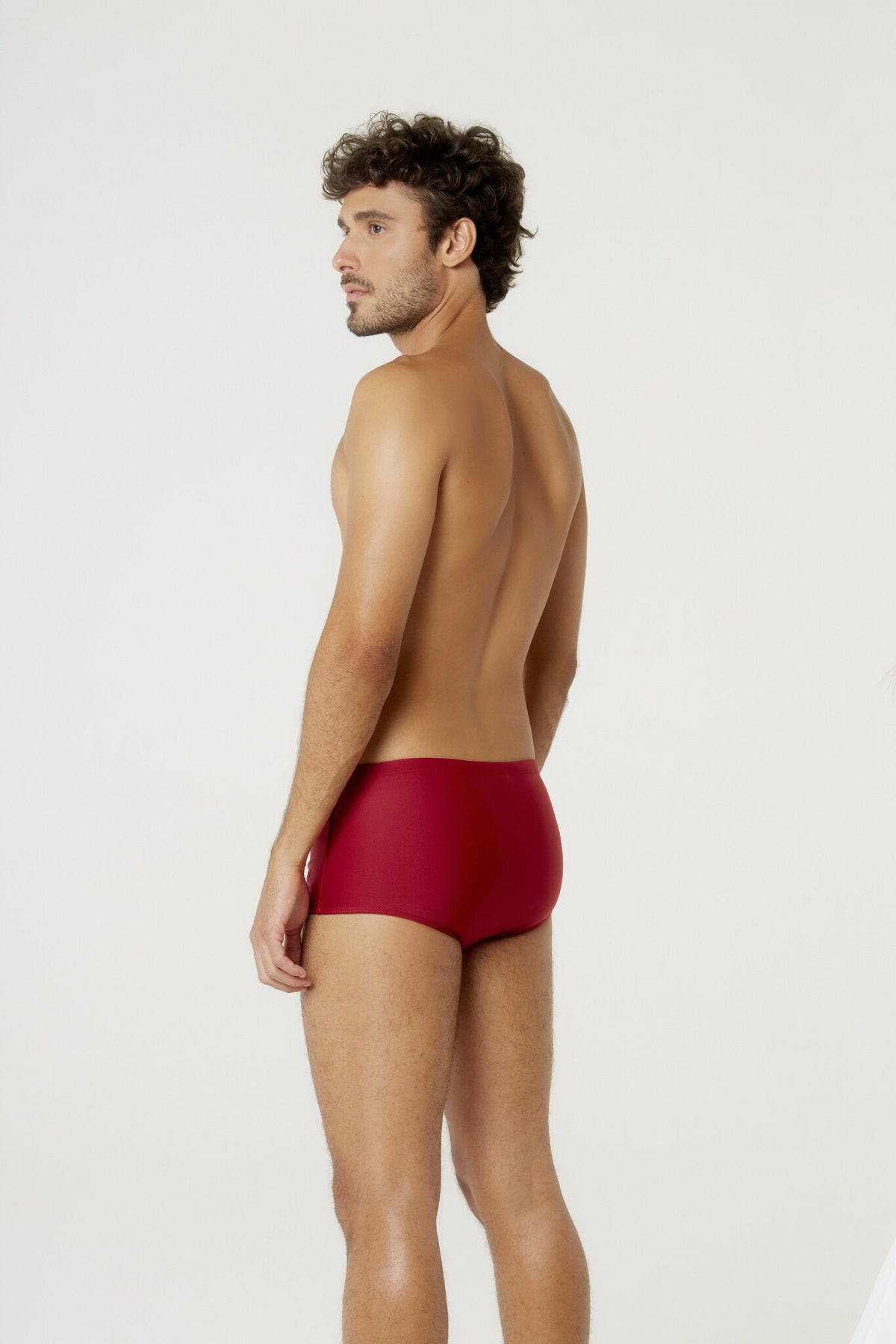 Model Back: Blueman Swim Trunks Sunga Army Lisa Vermelho V24