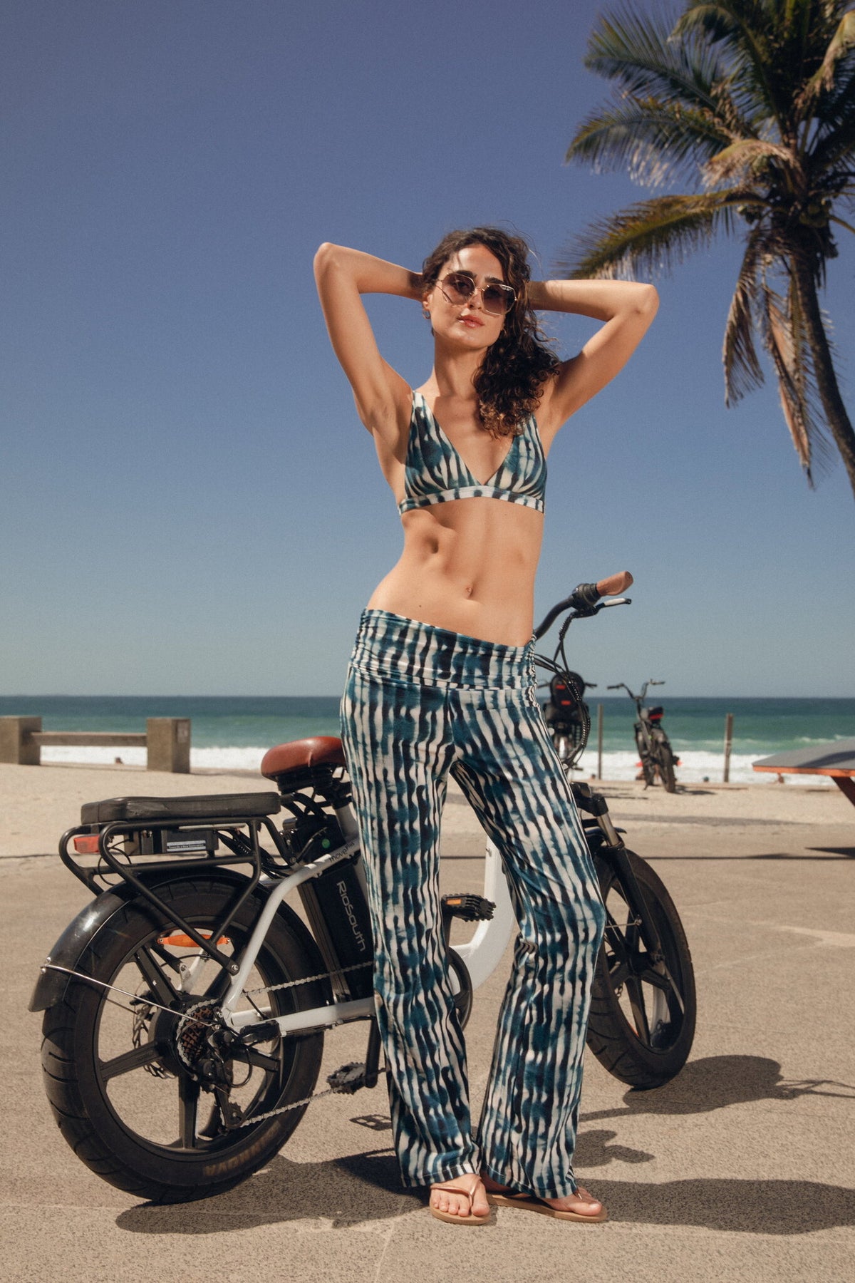 Image 06: Rio De Sol Pants Azule Murana Pants