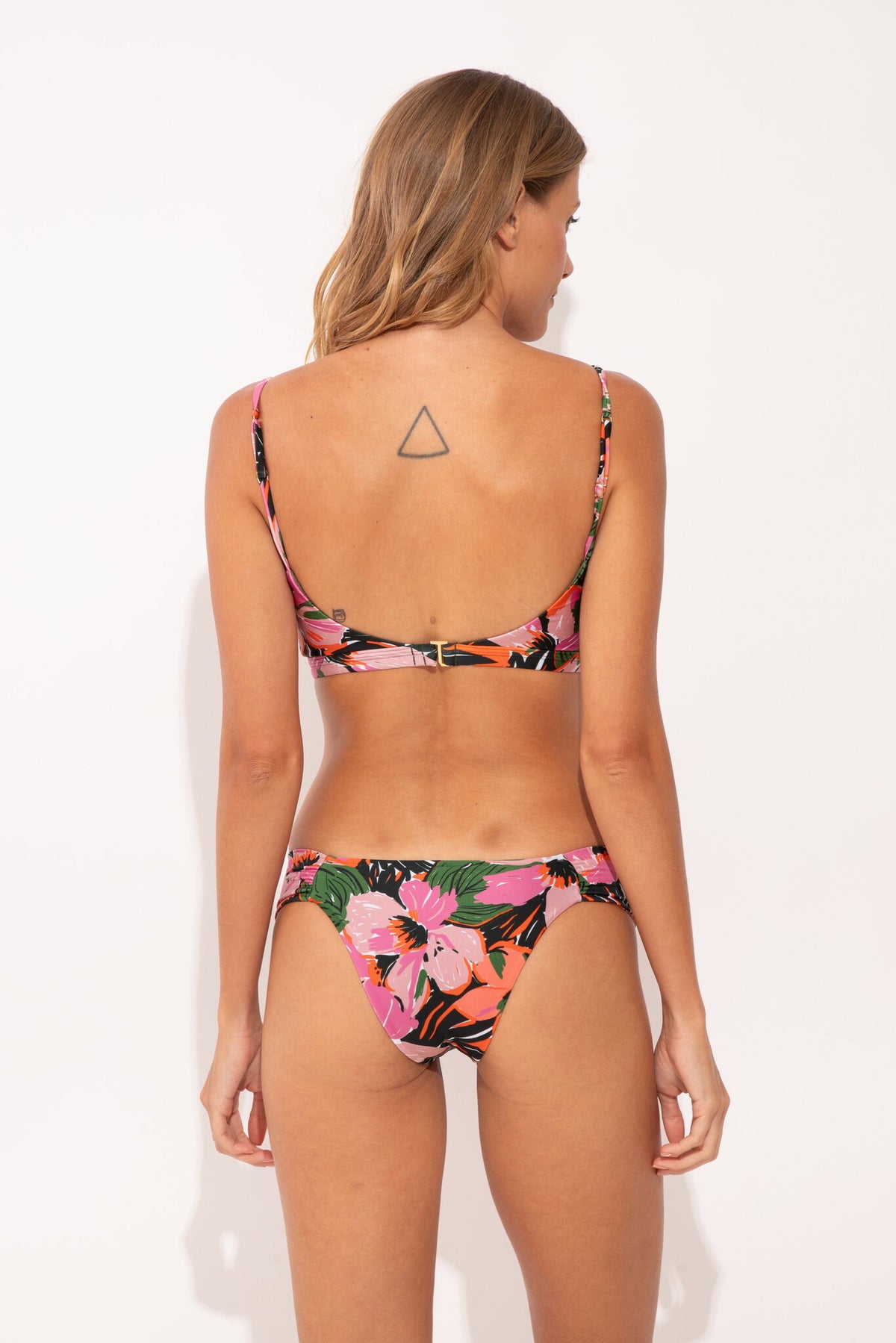 Model Back: Rio De Sol Two Piece Swimwear Set Jolie Paola Baobi