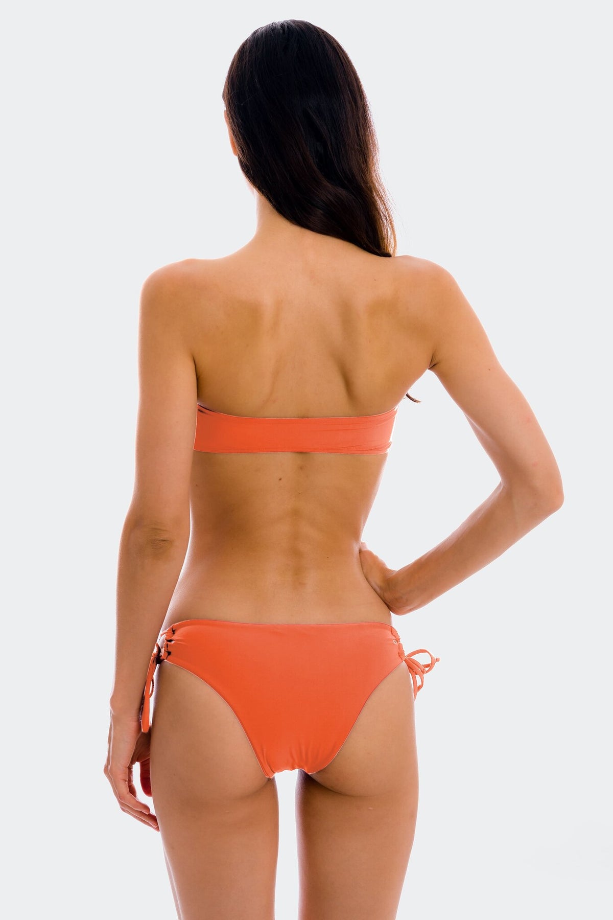 Model Back: Rio De Sol Bikini Bottoms Bottom Light-Peach Madrid