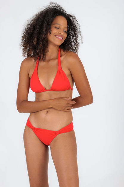 Model Front: Rio De Sol Bikini Bottoms Bottom Rouge Mel