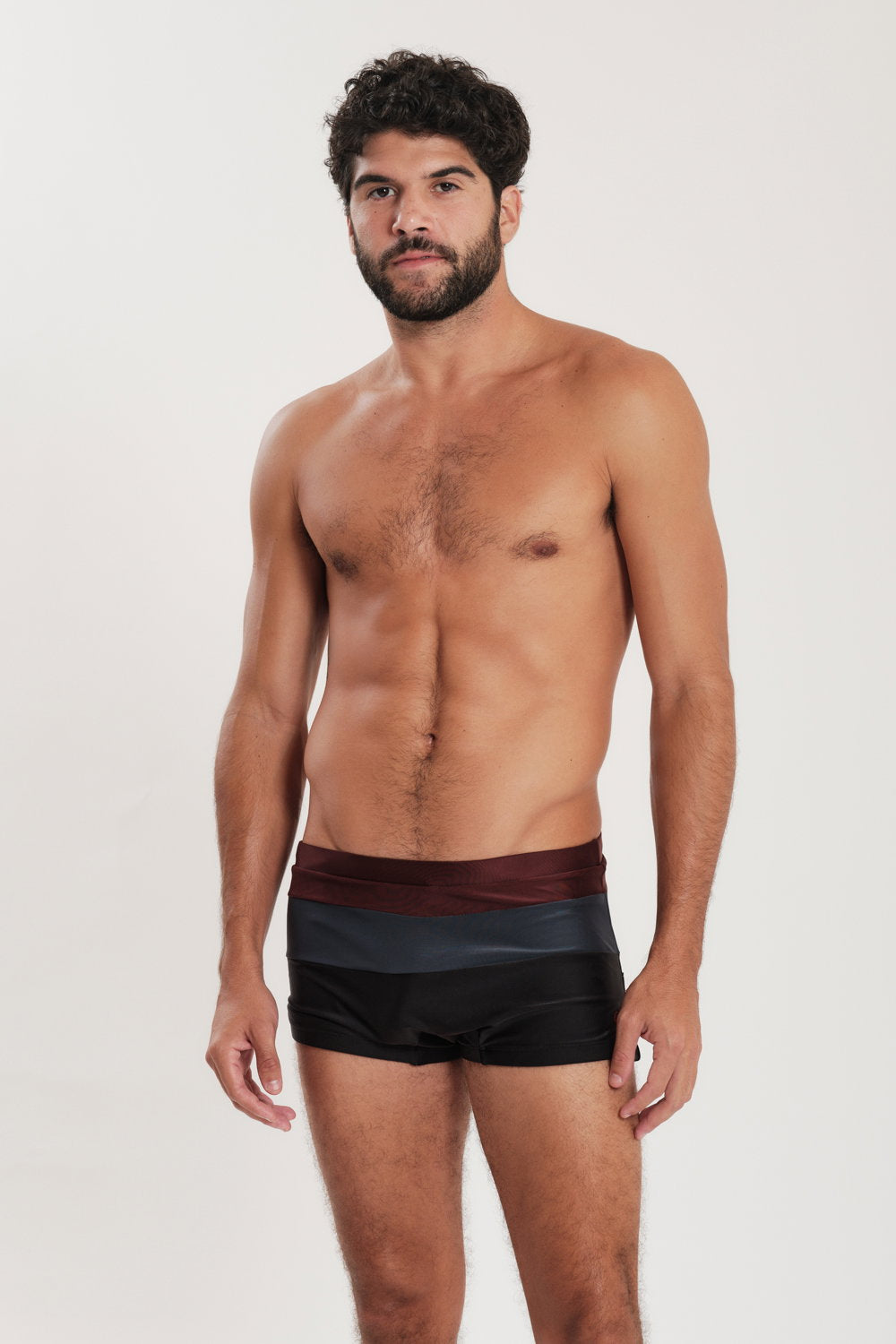 Model Front: Blueman Swim Trunks Sunga Army Crepusculo Vinho