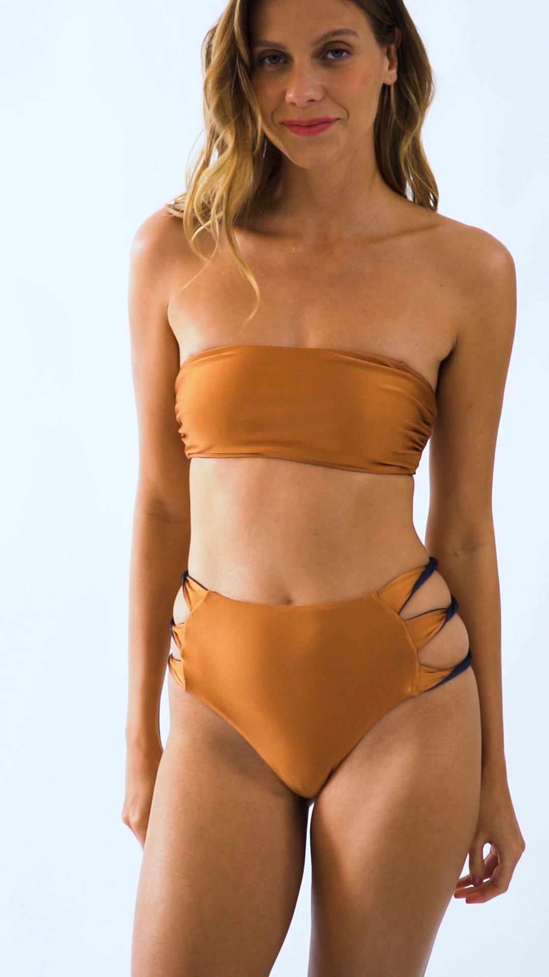 Video: Rio De Sol Bikini Bottoms Bottom Nocciola High-Waist-Spin