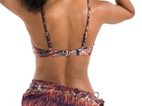 Video: Rio De Sol Skirts Cobra Mini-Sarong