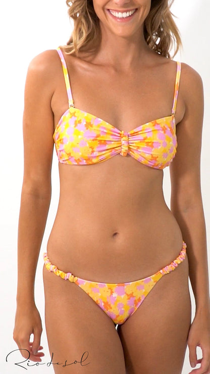 Video: Rio De Sol Bikini Tops Top Dreamy Bandeau-Crispy