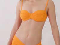 Video: Rio De Sol Skirts Bio-Laranjada Skirt Knot