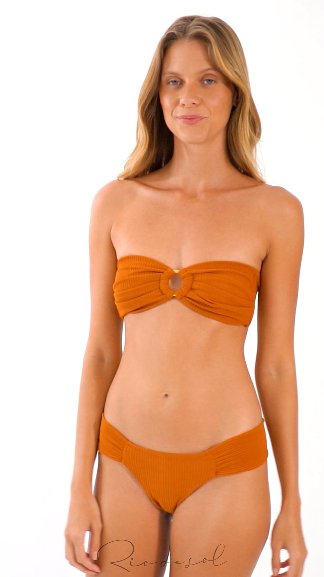 Video: Rio De Sol Bikini Bottoms Bottom Ferrugo Baobi